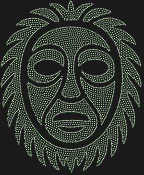 Рисунок из страз по номерам «Шаманская маска Севера» – 3793 сияющих грани откроют портал в мистические миры, где древние духи говорят сквозь морозный воздух.