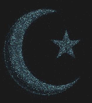 Месяц и звезда, усыпанный 4366 сияющими стразами, окутает вас волшебством ночного неба, привнося в каждый образ загадочное мерцание.