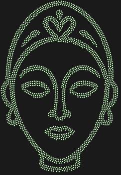 Трафарет из страз «Маска племени Игбо» – это портал в древний мир, где 1797 искрящихся страз поведают историю изящества и мистики.