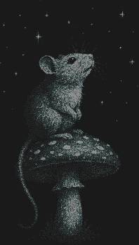 Рисунок из страз по номерам «Мышка»: 9377 сияющих кристаллов оживят очаровательную сцену, где крошечная мышка на грибе устремила взор в бездонное звёздное небо, приглашая вас в мир мечтаний.