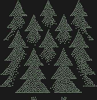 Трафарет из страз «Лес» – это 2098 искрящихся капель, что словно звездная пыль, окутывают ваши творения, рисуя ритмичный узор из вековечных елей.