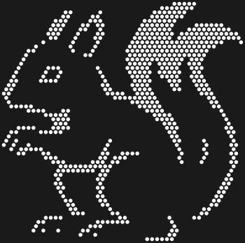 Трафарет по номерам «Белочка». 636 страз. Озорная и быстрая, как сама фантазия, белочка привносит в образ лёгкость, игривость и природный шарм.